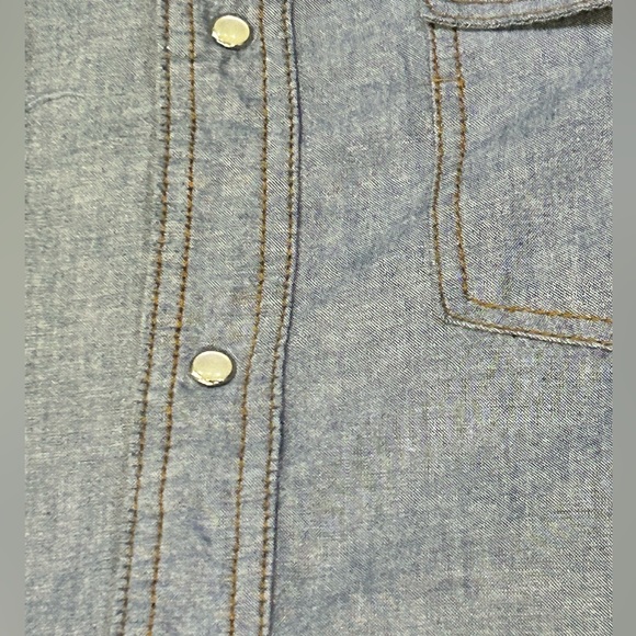 Key Western Wear Chambray Shirt, Pearl Snaps, Large - Picture 3 of 10